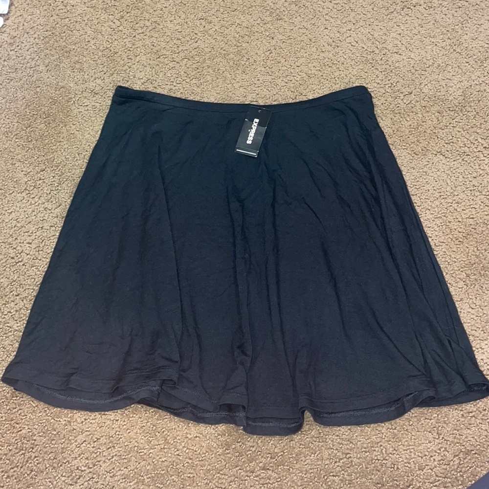 Black skirt